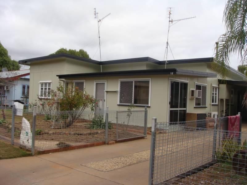 12 Wood Street, Chinchilla QLD 4413