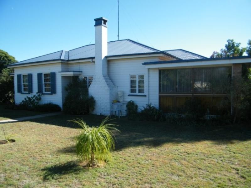 57 Glasson Street, Chinchilla QLD 4413