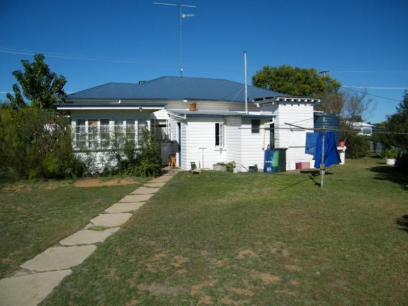 57 Glasson Street, Chinchilla QLD 4413