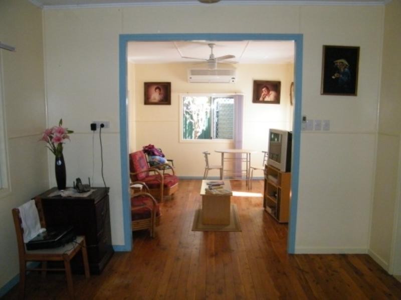 12 Evans Street, Chinchilla QLD 4413