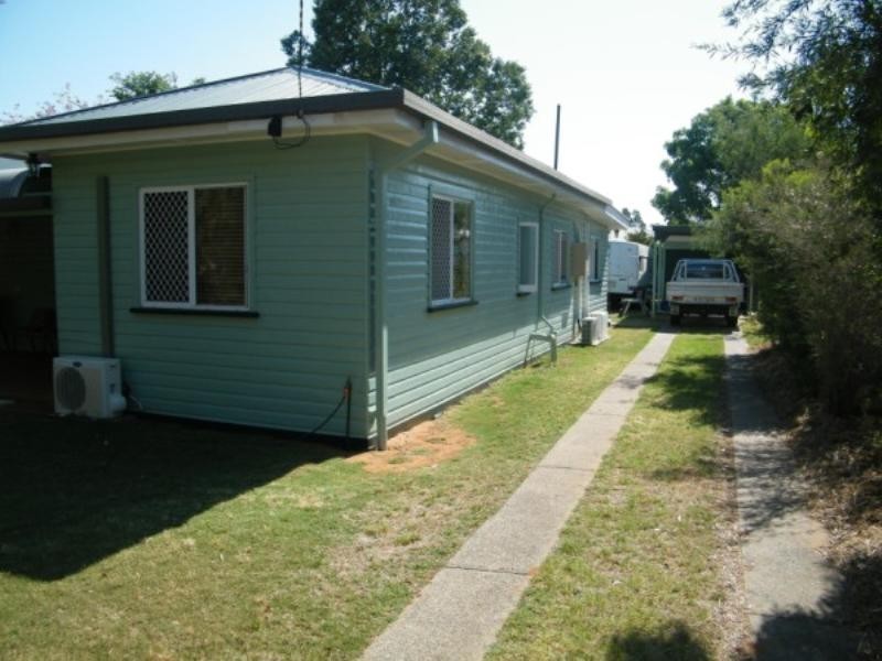 12 Evans Street, Chinchilla QLD 4413