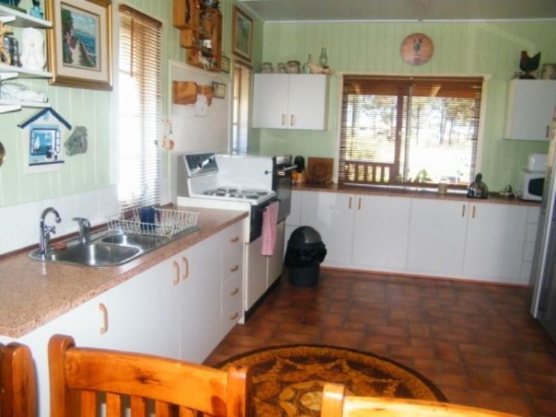 53 Edith Street, Miles QLD 4415