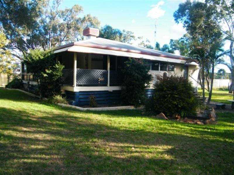 1 Lynagh Street, Miles QLD 4415