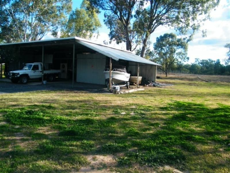 1 Lynagh Street, Miles QLD 4415