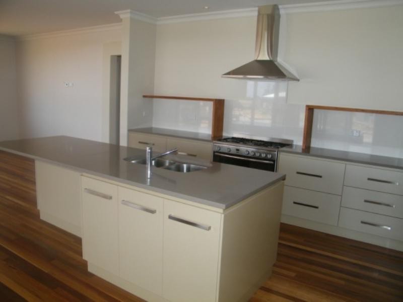 15 Beech Court, Chinchilla QLD 4413