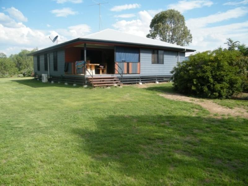 24 Kurtz Street, Chinchilla QLD 4413