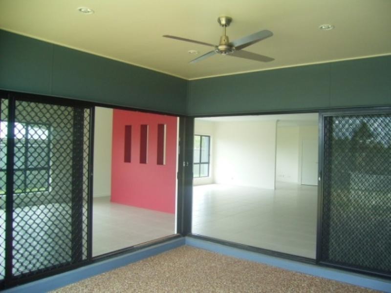 12 Sommerfeld Crescent, Chinchilla QLD 4413