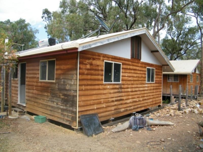 121 Akers Gully Road, Miles QLD 4415