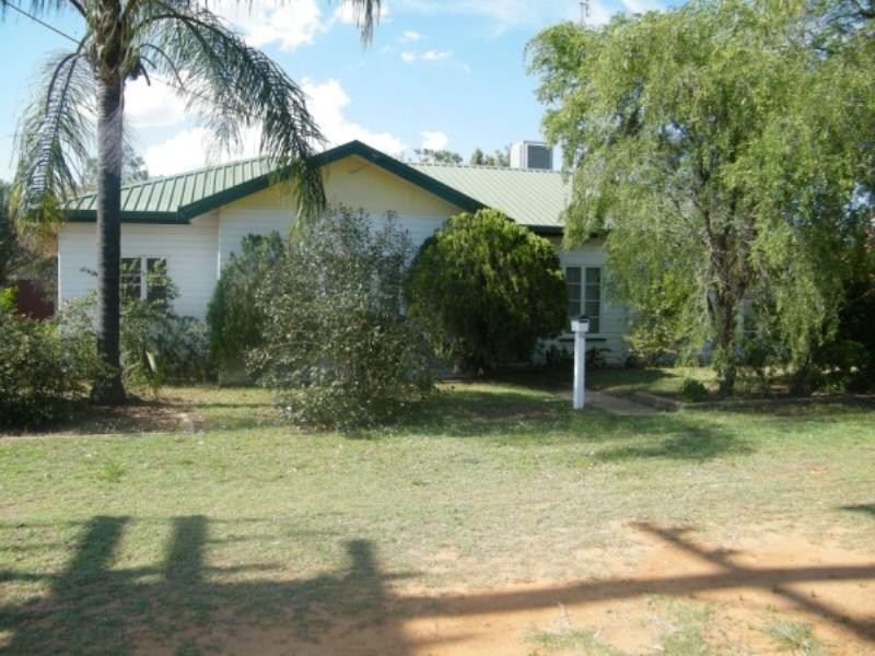 61 Glasson, Chinchilla QLD 4413