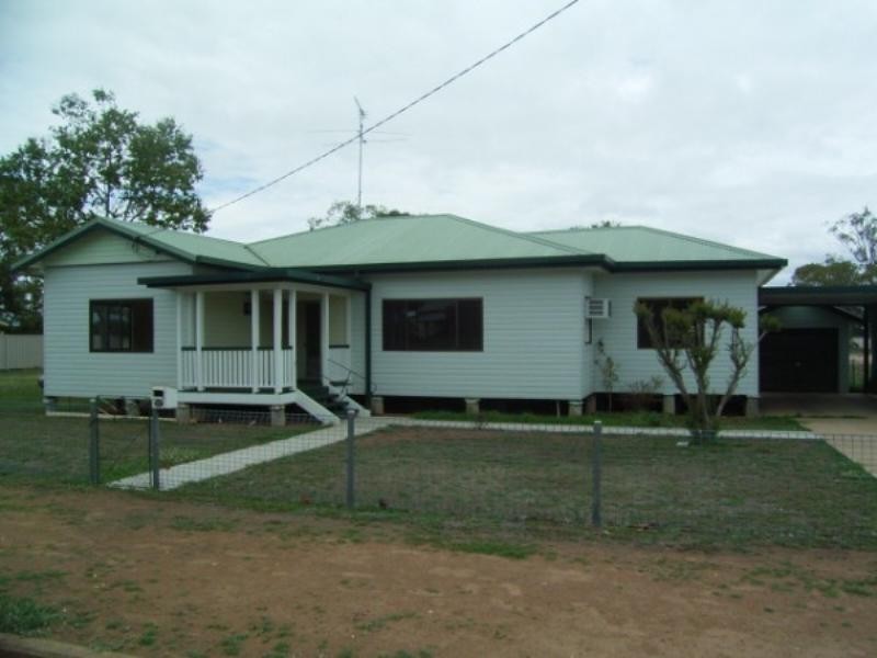 15 Heeney Street, Chinchilla QLD 4413