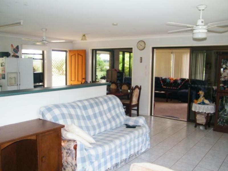 364 Windmill Road, Chinchilla QLD 4413