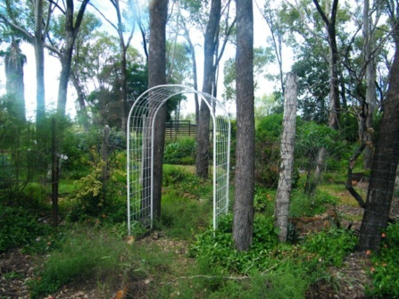 87 Cemetery Road, Chinchilla QLD 4413