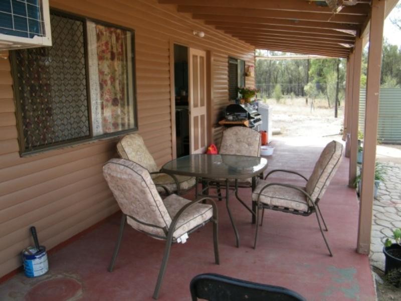 115 Kookaburra Drive, Tara QLD 4421