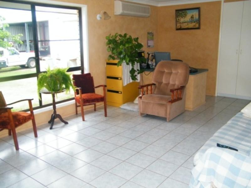 364 Windmill Road, Chinchilla QLD 4413