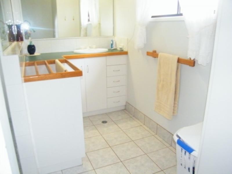 364 Windmill Road, Chinchilla QLD 4413