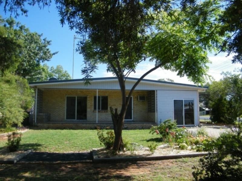 13 Wheeler Street, Chinchilla QLD 4413