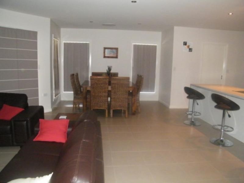 77 Sommerfeld Crescent, Chinchilla QLD 4413