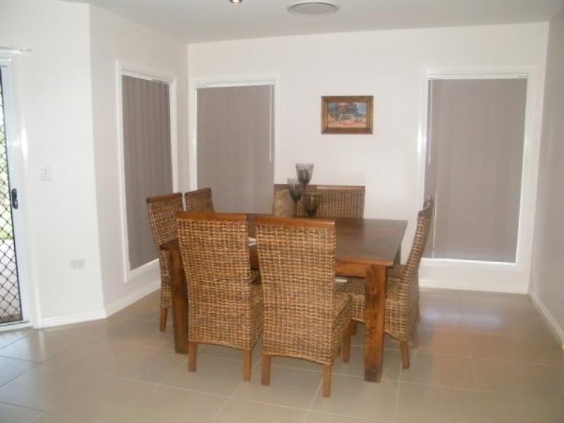 77 Sommerfeld Crescent, Chinchilla QLD 4413