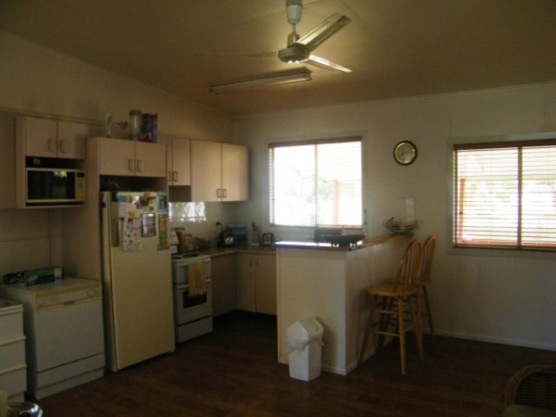 6 Russell Street, Chinchilla QLD 4413