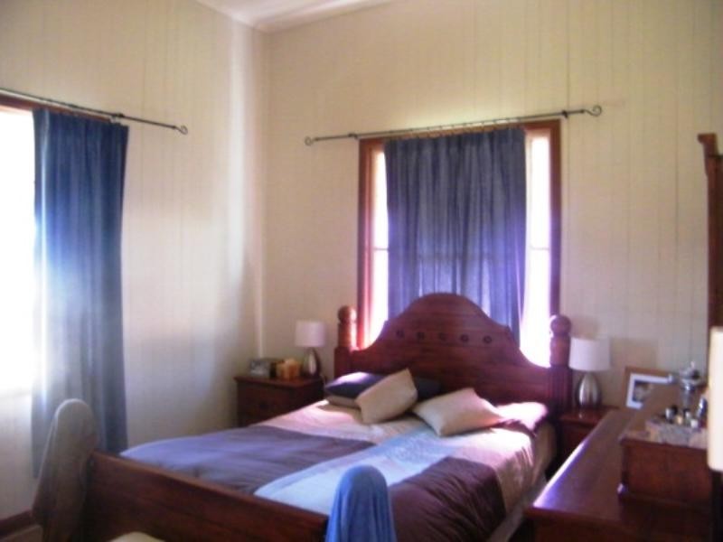 6 Russell Street, Chinchilla QLD 4413