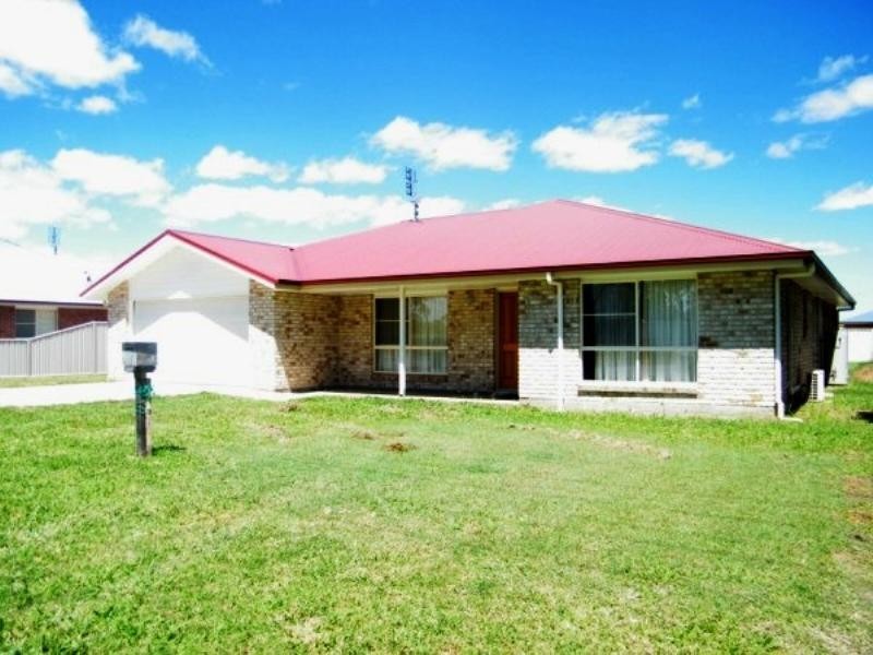 124 Zeller Street, Chinchilla QLD 4413