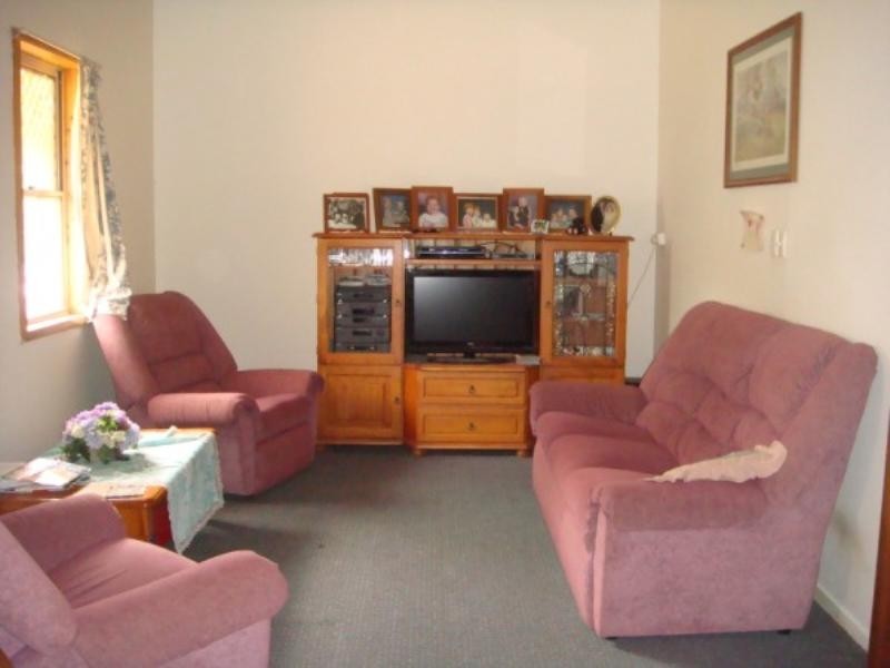 85 Boyd Street, Chinchilla QLD 4413