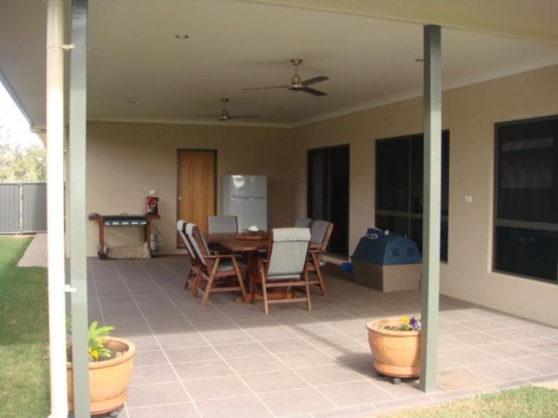 85 Sommerfeld Crescent, Chinchilla QLD 4413
