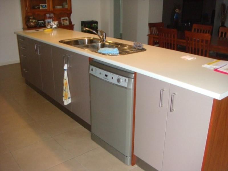 85 Sommerfeld Crescent, Chinchilla QLD 4413