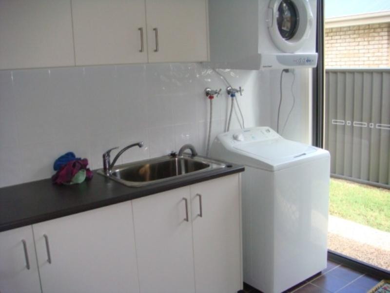 85 Sommerfeld Crescent, Chinchilla QLD 4413