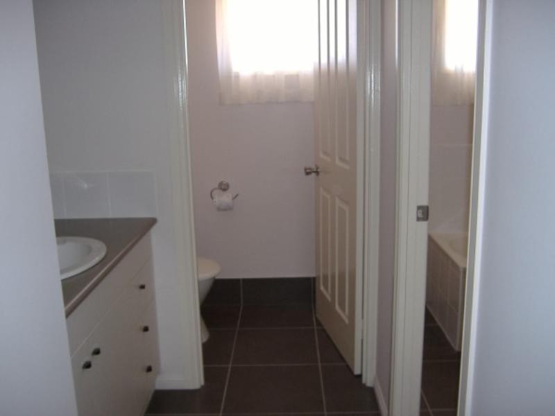 52 Wambo Street, Chinchilla QLD 4413