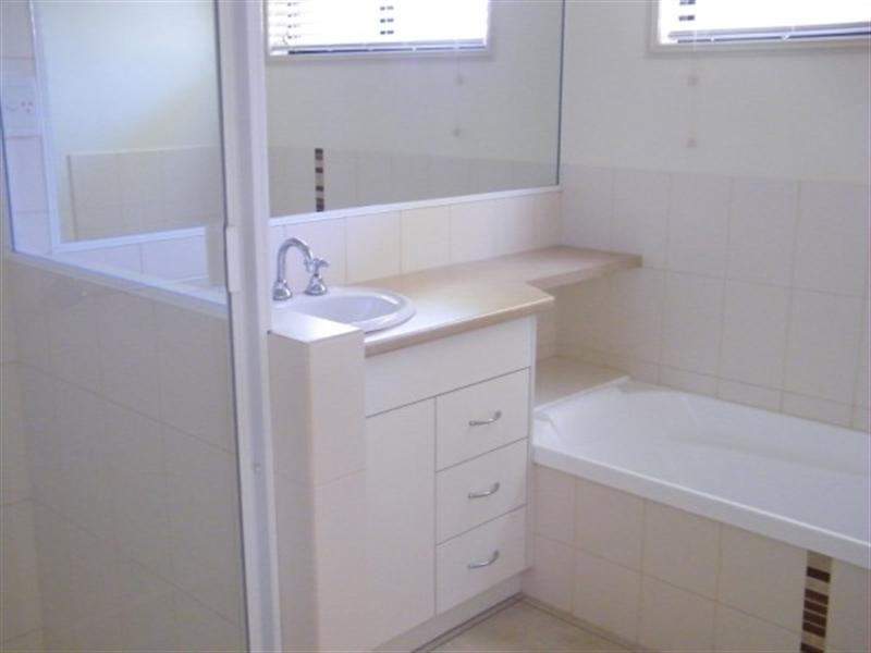 18 Wheeler Street, Chinchilla QLD 4413