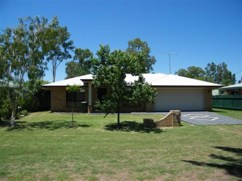 18 Wheeler Street, Chinchilla QLD 4413