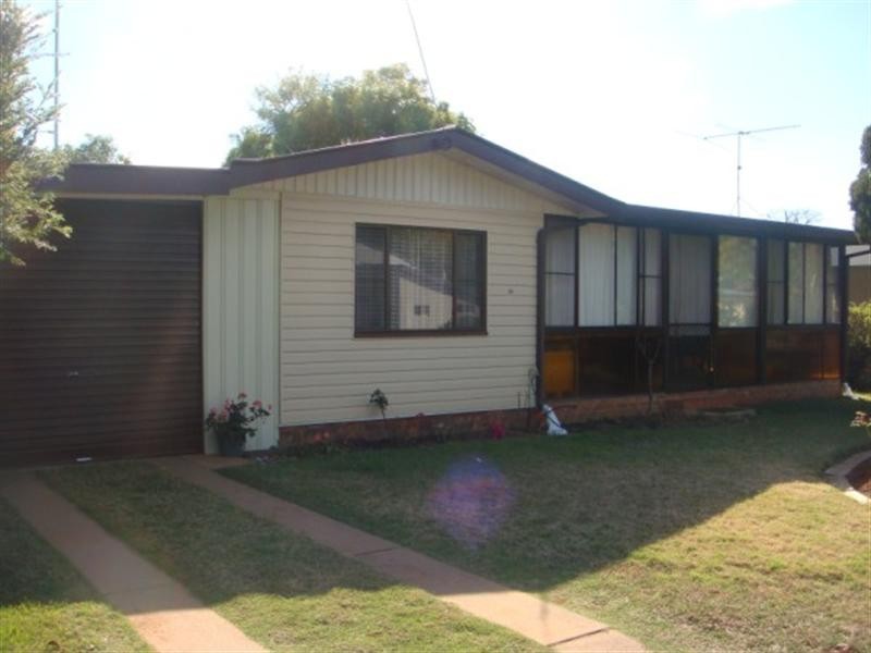 10 Fitzgerald Street, Chinchilla QLD 4413