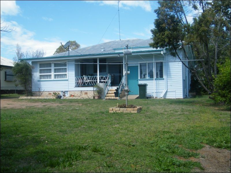 5 Barber Street, Chinchilla QLD 4413