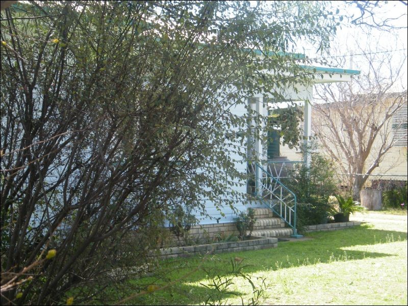 5 Barber Street, Chinchilla QLD 4413