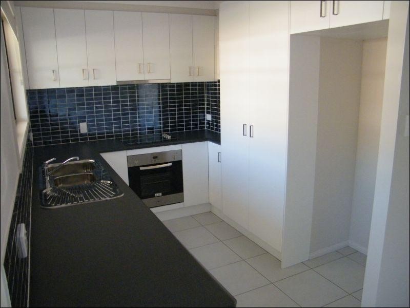 Unit 2/66 Middle Street, Chinchilla QLD 4413