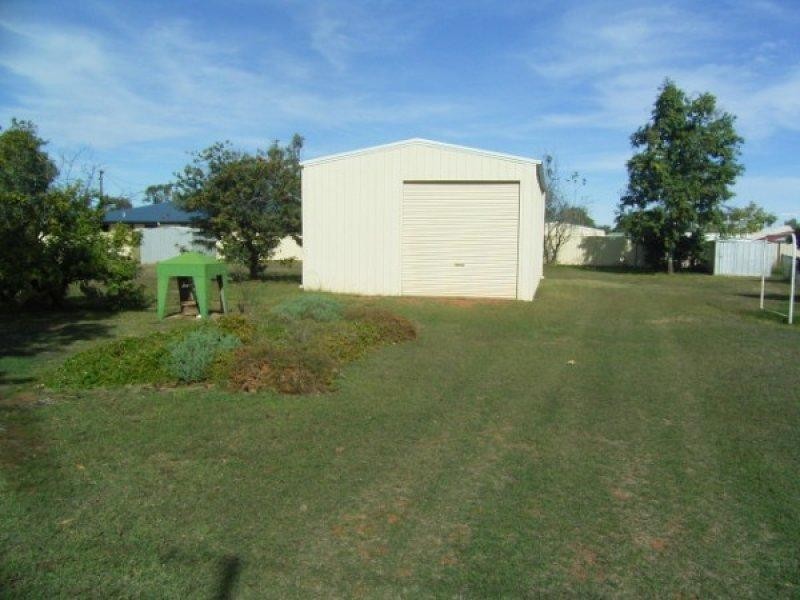 76 Zeller Street, Chinchilla QLD 4413