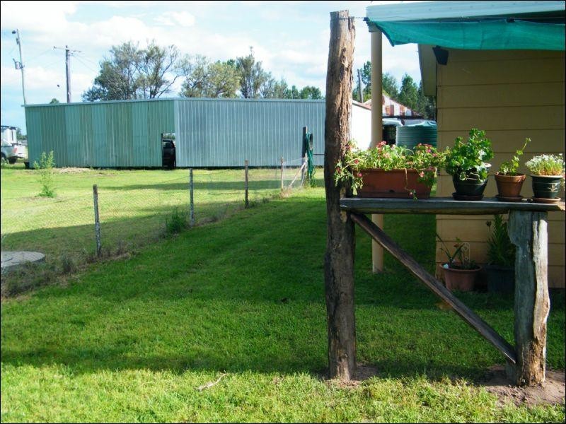 2572 Weranga North Road, Kogan QLD 4406