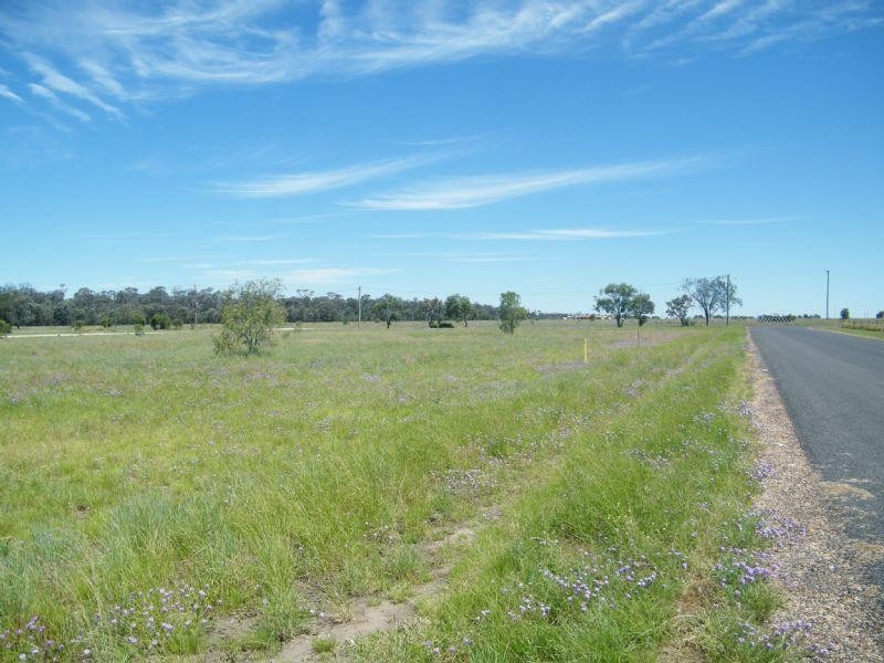 CNR Washington and Lloyd, Chinchilla QLD 4413