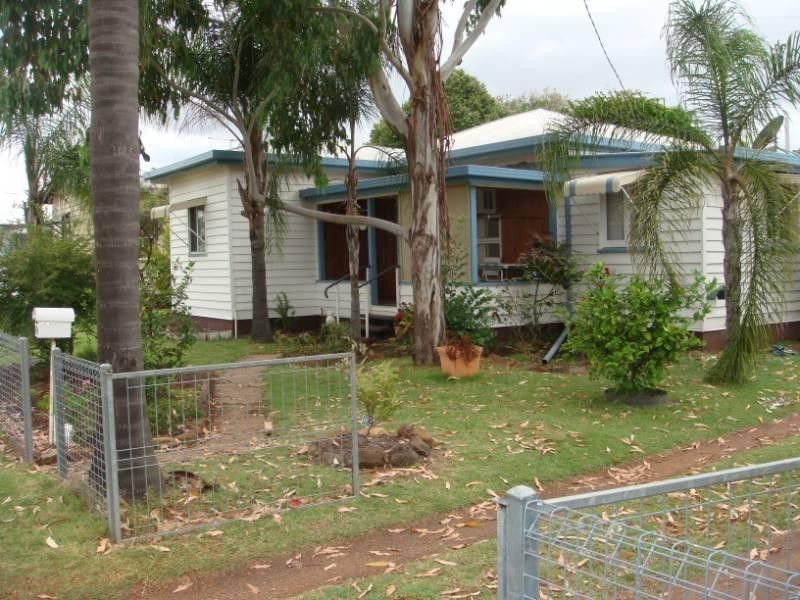 10 Wambo Street, Chinchilla QLD 4413