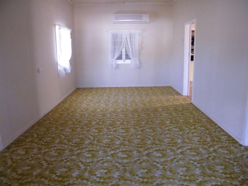 12 Middle Street, Chinchilla QLD 4413