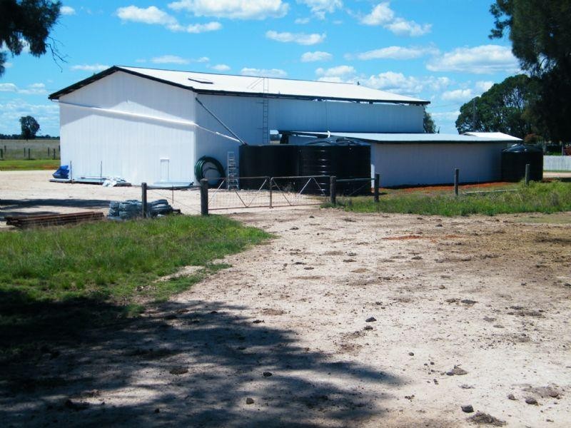 CUMALONG 765 Braithwaites Road, Burncluith QLD 4413