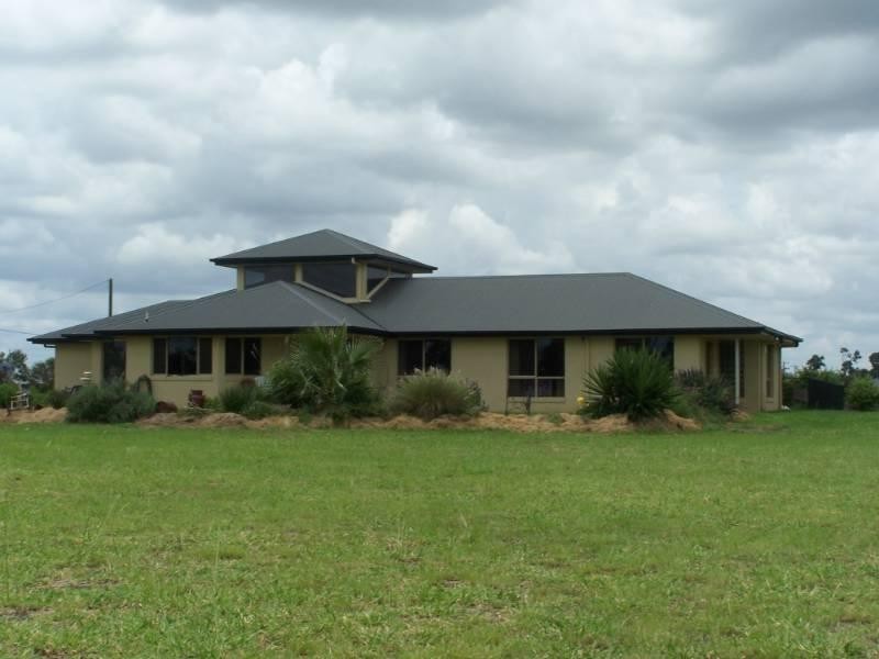 22 Ainsworth Street, Chinchilla QLD 4413