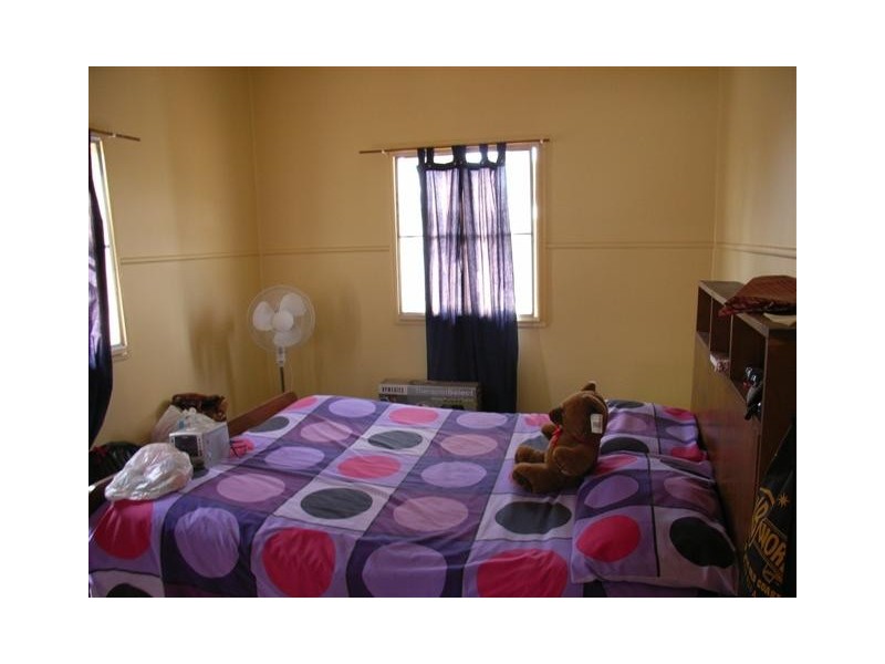 10 Atkins Street, Chinchilla QLD 4413