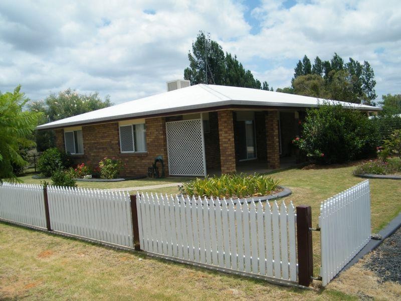 5 Nowland Street, Chinchilla QLD 4413