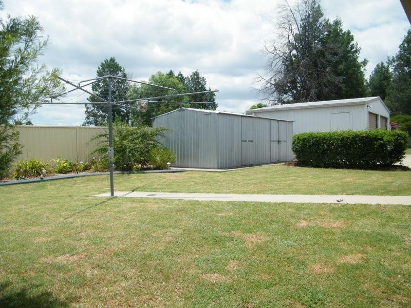 5 Nowland Street, Chinchilla QLD 4413