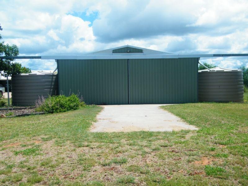 351 Windmill Road, Chinchilla QLD 4413