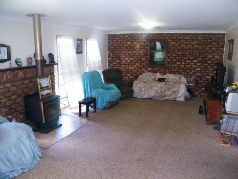 351 Windmill Road, Chinchilla QLD 4413
