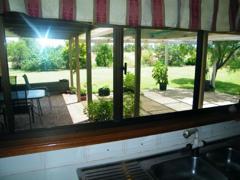 351 Windmill Road, Chinchilla QLD 4413