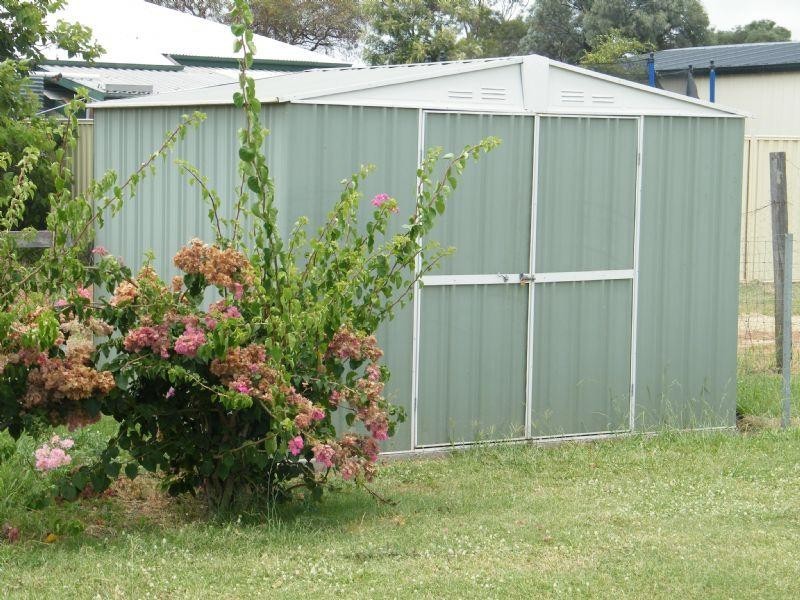 36 Adams Street, Tara QLD 4421